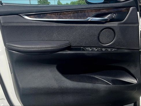 Used 2018 BMW X5 sDrive35i image 19