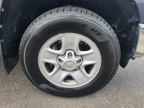 Used 2018 Toyota Tundra SR5 w/ SR5 Upgrade Package image 22