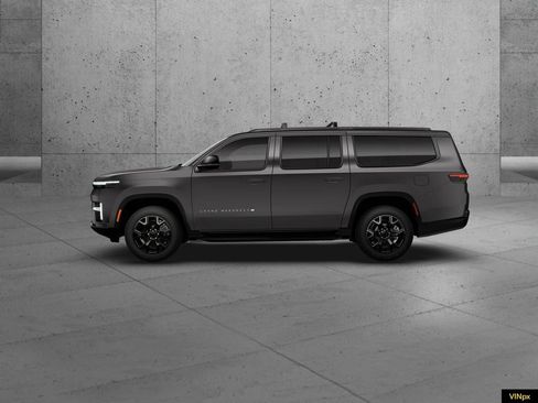 New 2026 Jeep Grand Wagoneer L Limited w/ Convenience Group I image 2