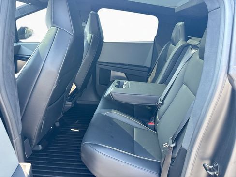 Used 2025 Tesla Cybertruck AWD Crew Cab image 17