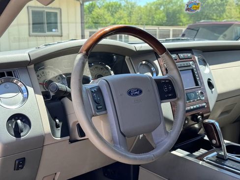 Used 2008 Ford Expedition EL Limited AWD/4WD image 16