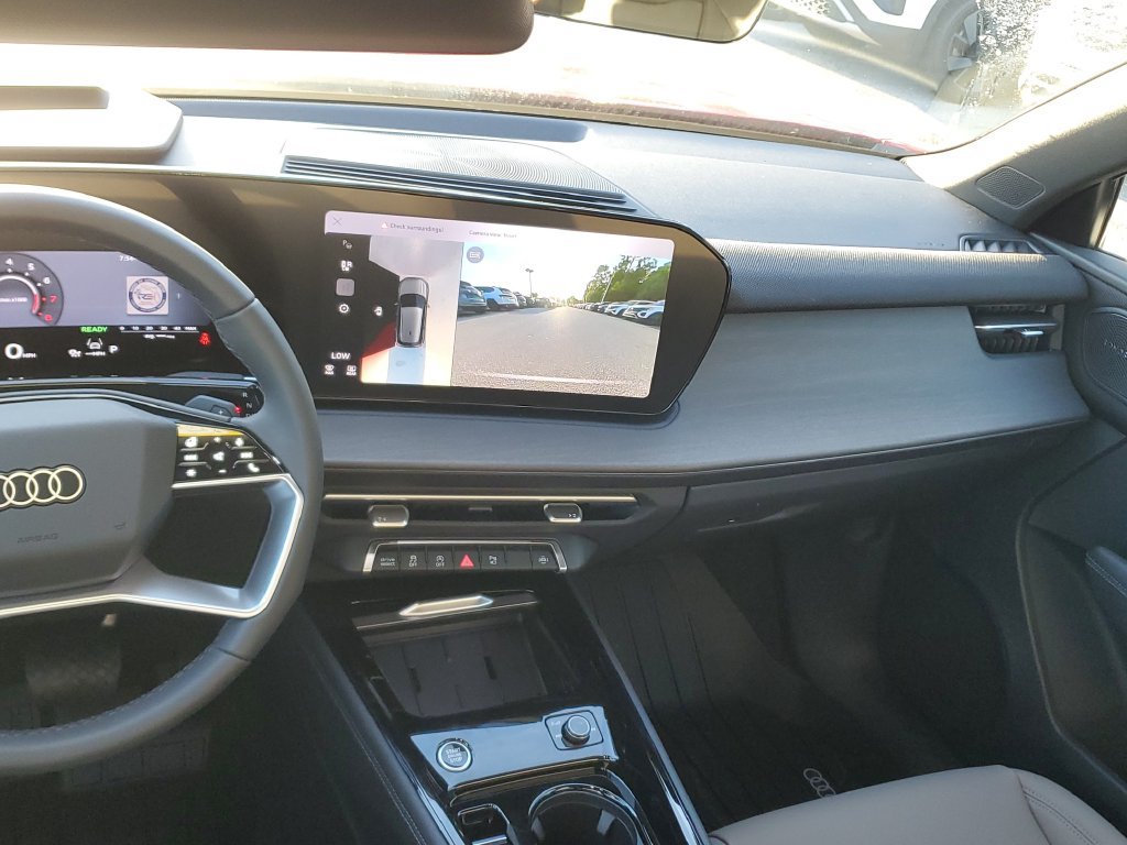 New 2026 Audi Q3 quattro 2.0T AWD/4WD image 21