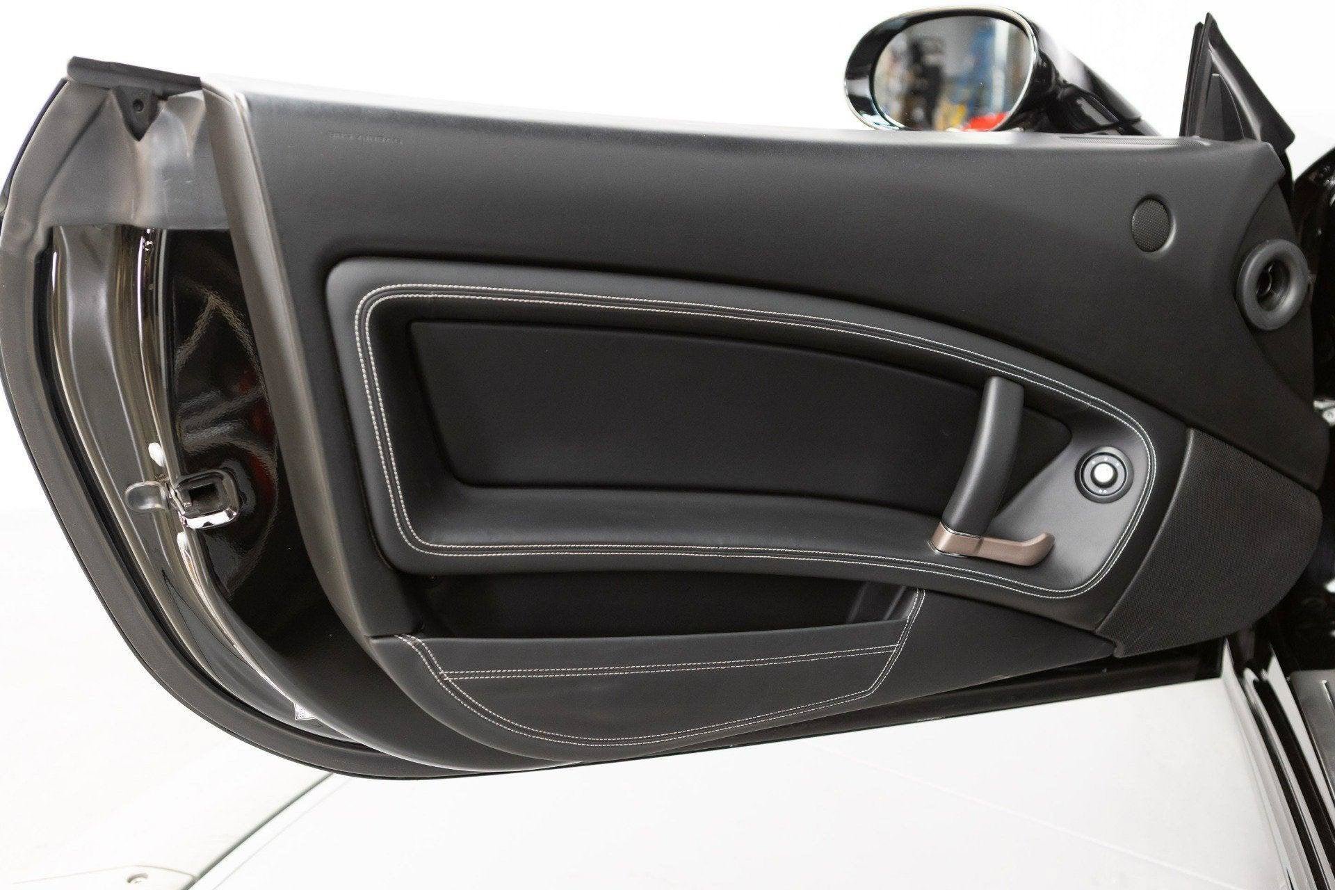 Used 2010 Ferrari California RWD image 48