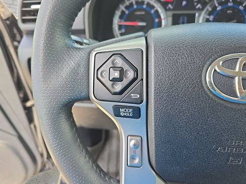 Used 2015 Toyota 4Runner Limited RWD image 17