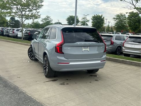 Used 2026 Volvo XC90 B6 Plus AWD/4WD image 5