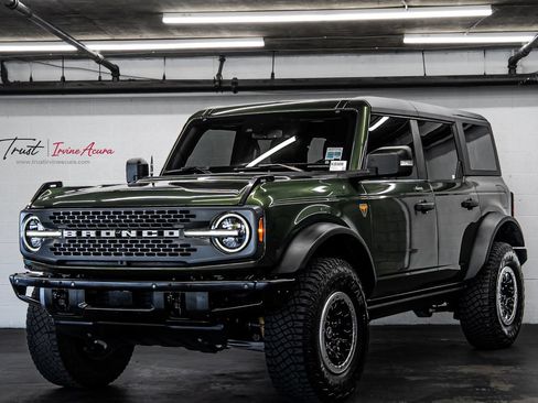 Used 2022 Ford Bronco Badlands AWD/4WD image 1