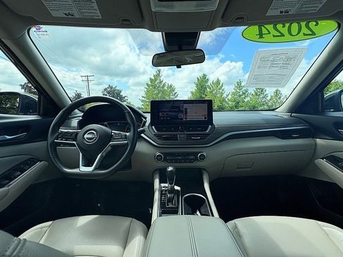 Used 2024 Nissan Altima 2.5 SL image 26