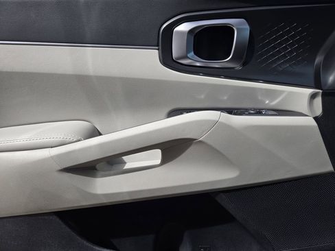 New 2025 Kia Sorento S w/ Panoramic Sunroof Package FWD image 18