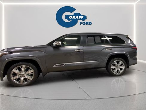 Used 2024 Toyota Sequoia Capstone image 20