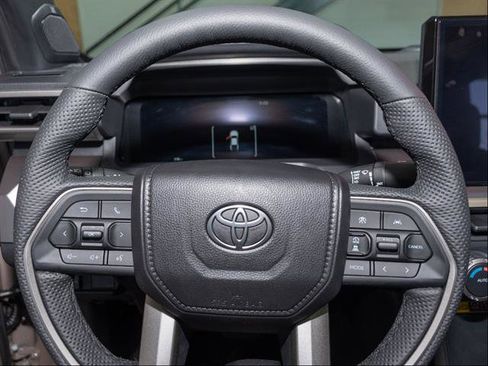 New 2026 Toyota Tacoma TRD Off-Road AWD/4WD image 11