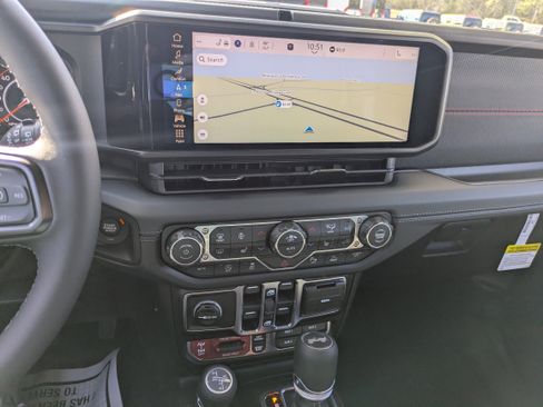 New 2026 Jeep Wrangler Unlimited Rubicon image 13