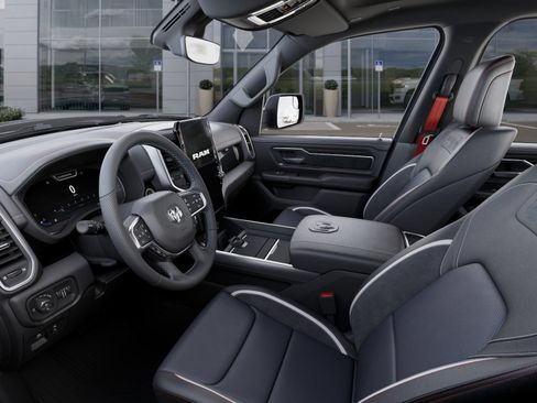 New 2026 RAM 1500 Laramie AWD/4WD image 31