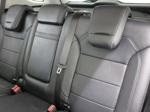 Used 2017 Mercedes-Benz GLE 400 4MATIC image 37