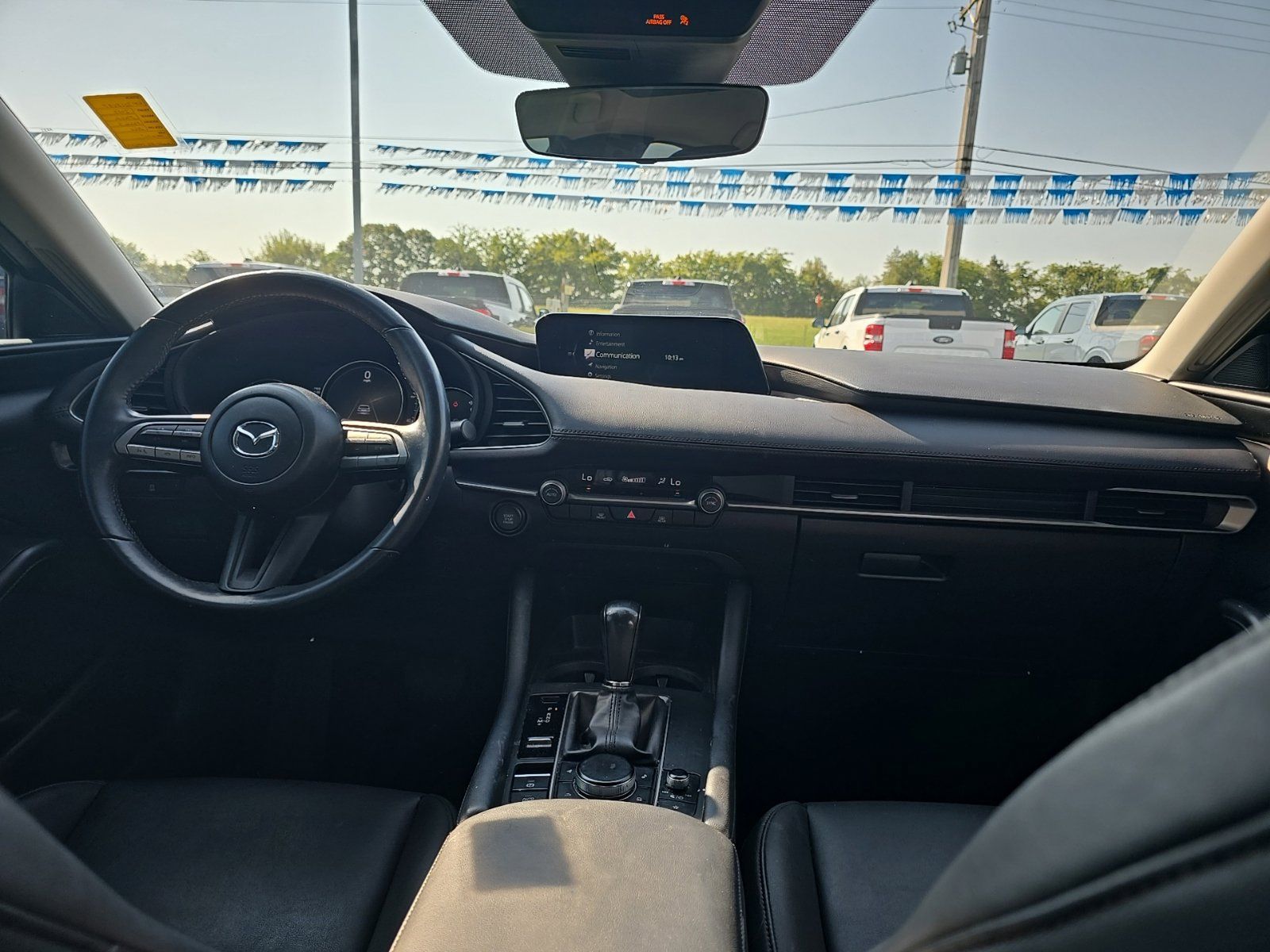 Used 2022 MAZDA MAZDA3 s FWD image 8
