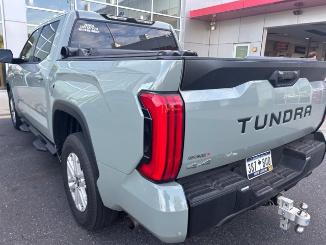 Used 2025 Toyota Tundra SR5 w/ SR5 Premium Package AWD/4WD image 14