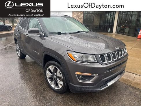 Used 2018 Jeep Compass Limited image 1