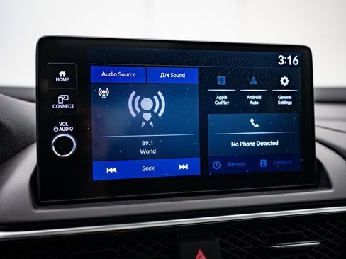 Certified 2025 Acura ADX A-Spec image 30