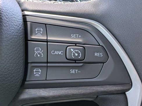 New 2025 Jeep Grand Cherokee L Limited w/ Black Appearance Package RWD image 23