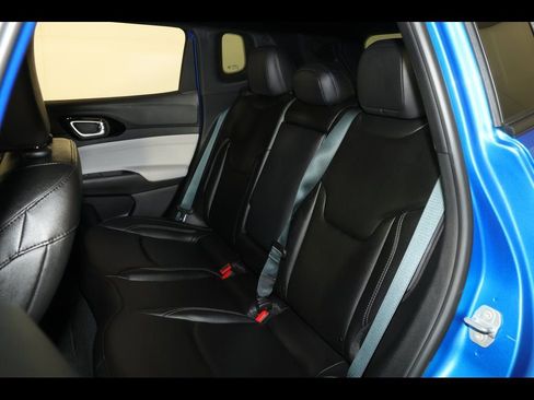 New 2026 Jeep Compass Limited image 20