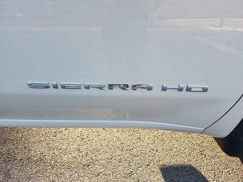 New 2026 GMC Sierra 2500 Pro image 6