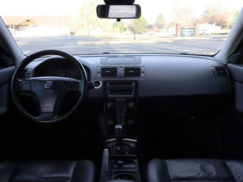 Used 2007 Volvo V50 2.4i image 16
