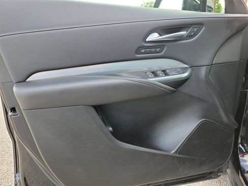 Certified 2023 Cadillac XT4 Premium Luxury w/ Technology Package image 17