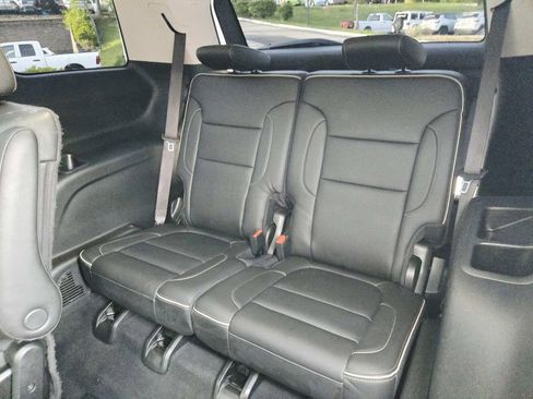 Used 2023 GMC Acadia Denali w/ Denali Ultimate Package AWD/4WD image 14