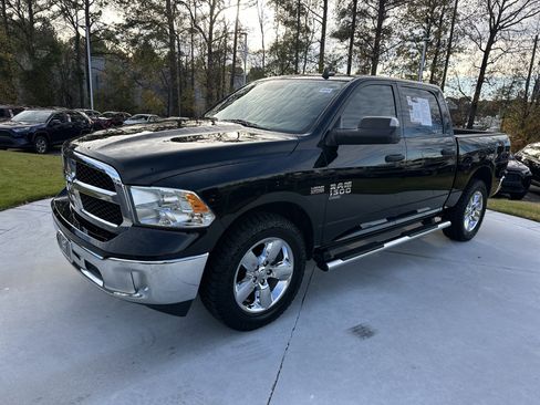Used 2021 RAM 1500 Tradesman w/ Tradesman SXT Package image 5