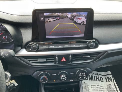 Used 2023 Kia Forte LXS FWD image 31
