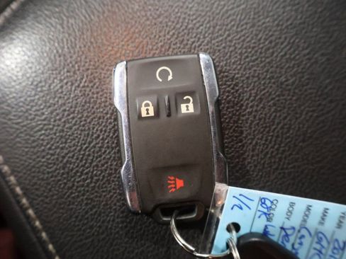 Used 2018 GMC Canyon Denali image 29