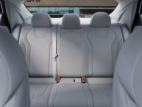 New 2025 Hyundai Elantra SE image 12