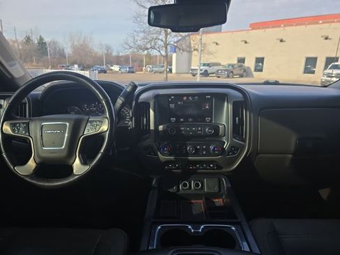 Used 2015 GMC Sierra 2500 Denali image 13