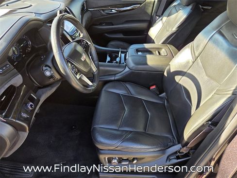 Used 2017 Cadillac Escalade ESV Platinum image 11
