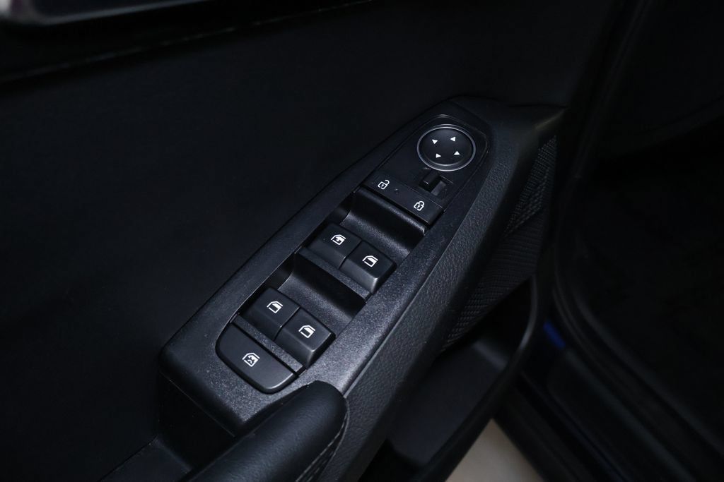 Used 2024 Kia Seltos S AWD/4WD image 12