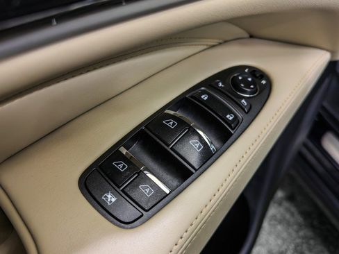 Used 2019 INFINITI QX60 Luxe w/ Essential Package image 28