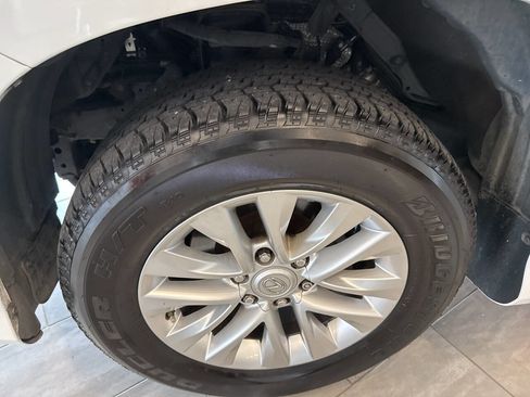 Used 2015 Lexus GX 460 w/ Premium Package image 45