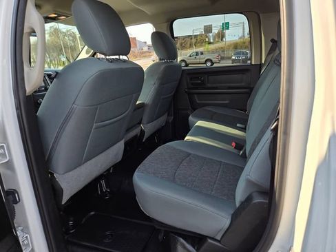 Used 2018 RAM 1500 Tradesman AWD/4WD image 16