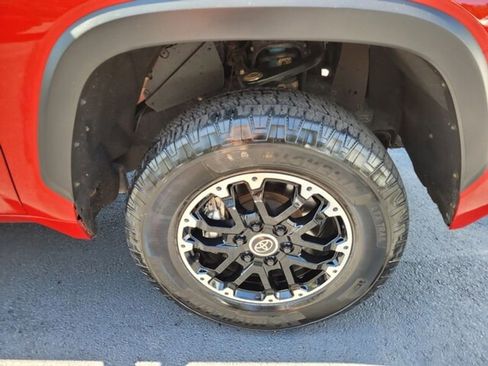 Used 2022 Toyota Tundra SR5 w/ TRD Off-Road Premium Package image 19