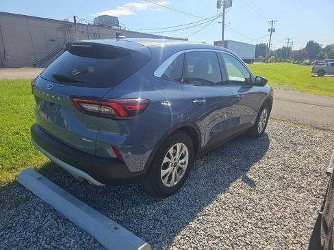 Used 2023 Ford Escape Active w/ Tech Pack #2 AWD/4WD image 8
