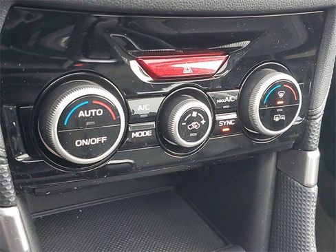 Certified 2023 Subaru Forester Limited image 29