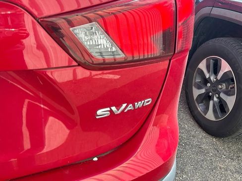 Used 2018 Nissan Rogue Sport SV w/ SV Technology Package image 8