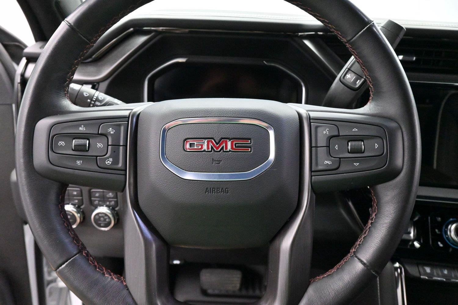 Used 2024 GMC Sierra 2500 AT4X AWD/4WD image 17