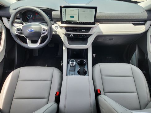 New 2026 Ford Explorer Active w/ Active Comfort Package RWD image 20