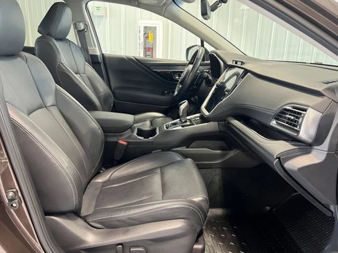 Used 2022 Subaru Outback Limited AWD/4WD image 34