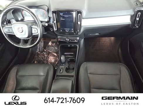 Used 2019 Volvo XC40 T5 Momentum AWD/4WD image 31
