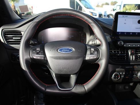 Certified 2023 Ford Escape ST-Line image 16