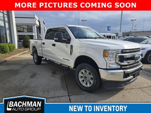 Used 2021 Ford F250 XLT AWD/4WD image 2