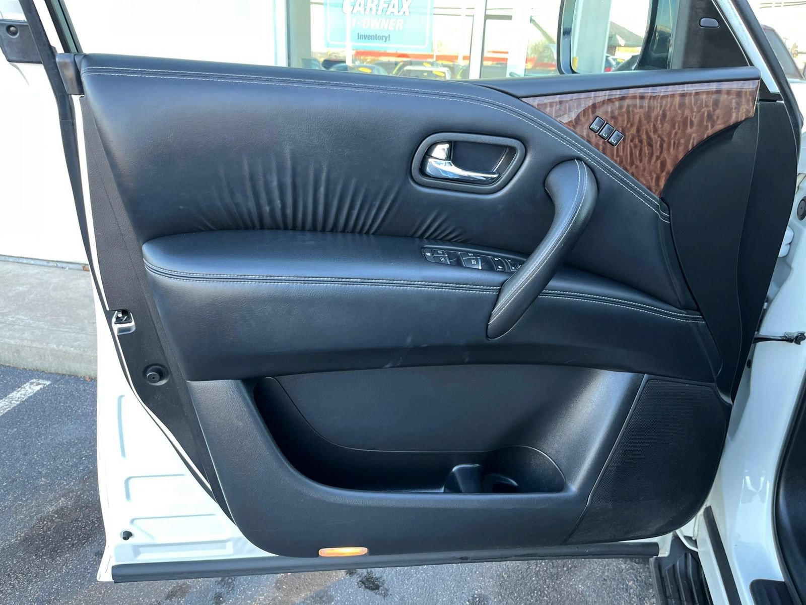 Used 2017 Nissan Armada Platinum AWD/4WD image 42