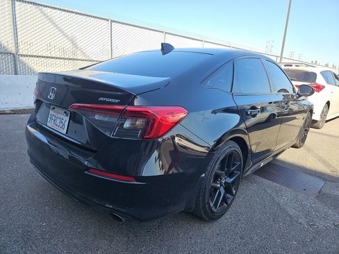 Used 2023 Honda Civic Sport image 6