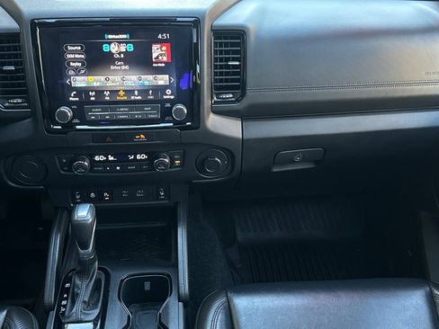 Used 2022 Nissan Frontier Pro-X w/ Pro-X Premium Package image 19